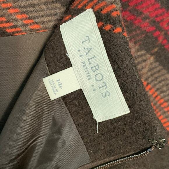 Talbots Brown Plaid Wool Blend Skirt Size 14P - Picture 4 of 5